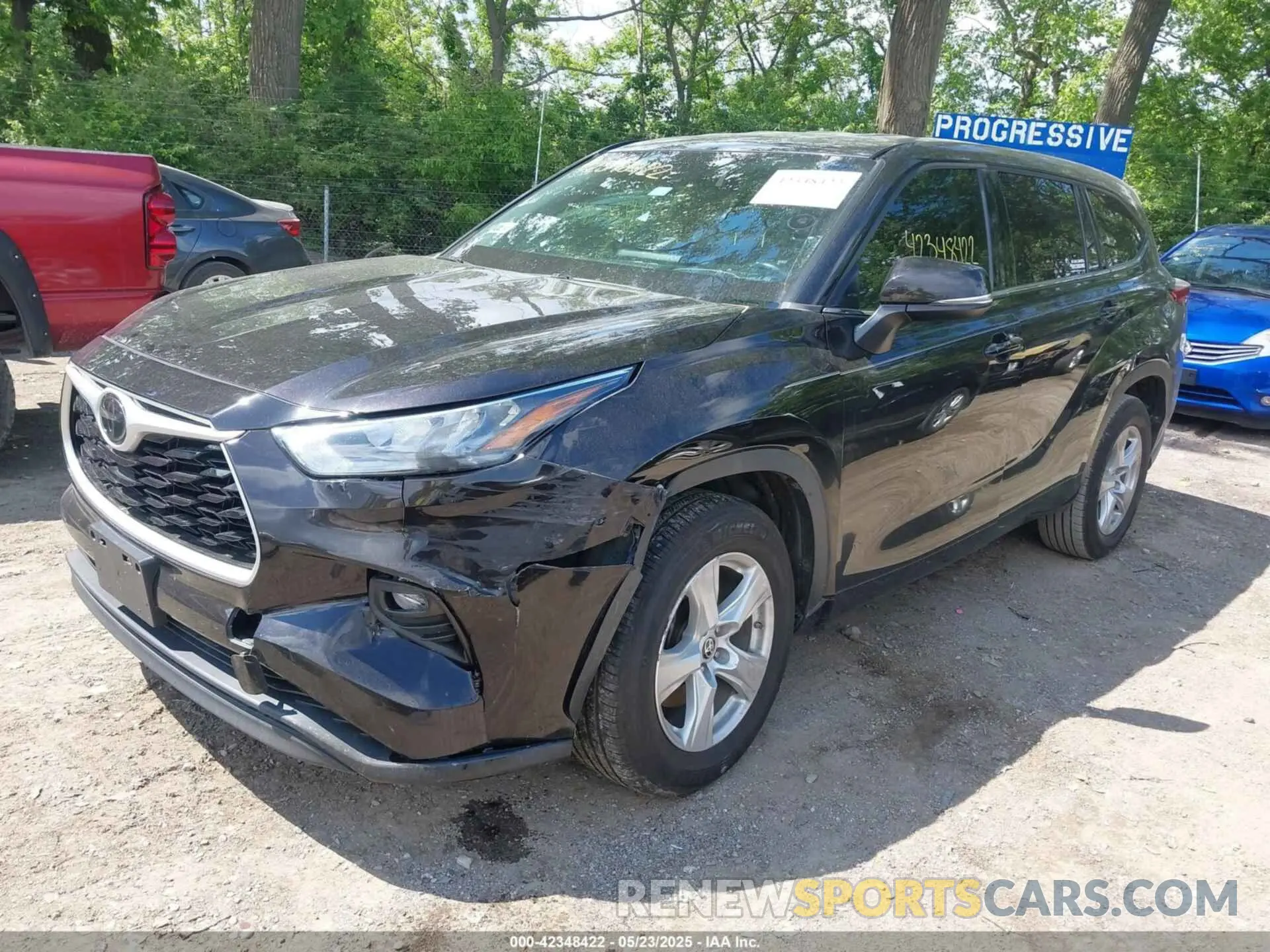2 fotografías del automóvil dañado 5TDZZRAH1LS006865 TOYOTA HIGHLANDER 2020