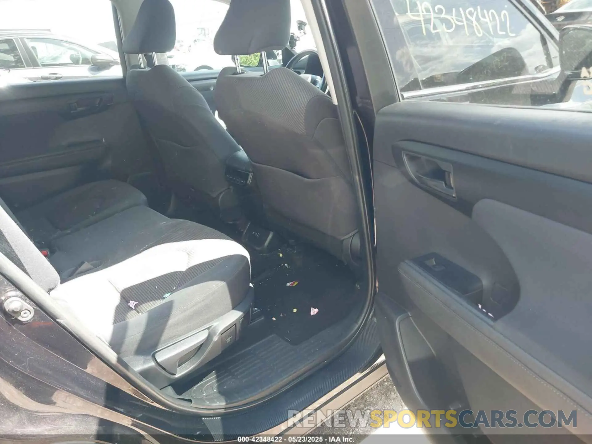 8 fotografías del automóvil dañado 5TDZZRAH1LS006865 TOYOTA HIGHLANDER 2020