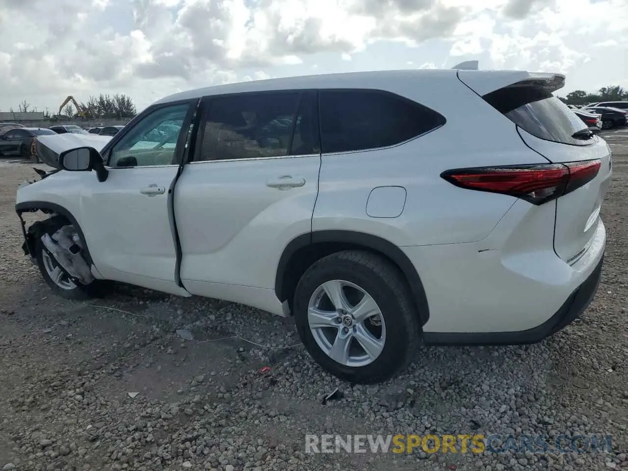 2 fotografías del automóvil dañado 5TDZZRAH2LS510230 TOYOTA HIGHLANDER 2020