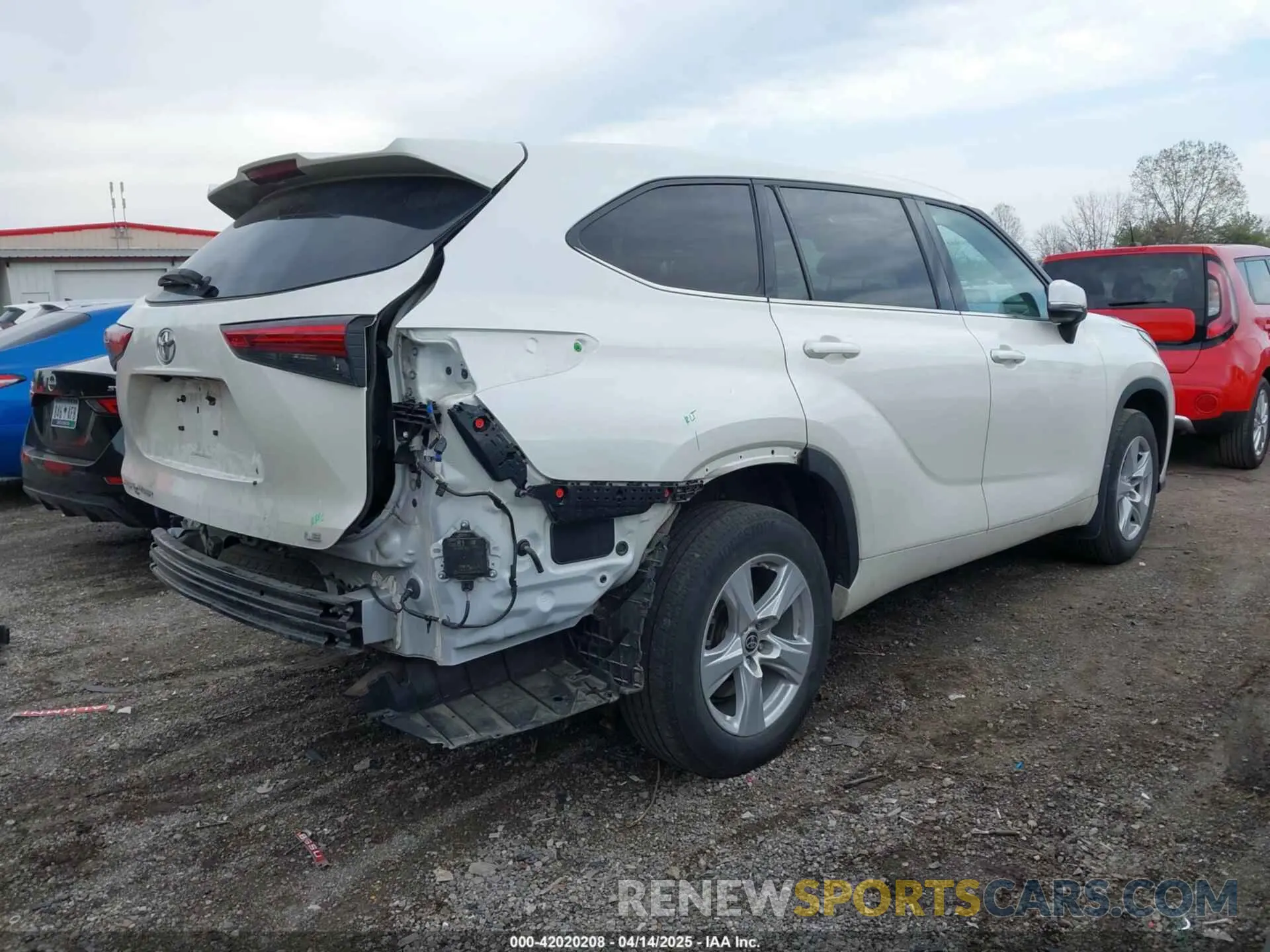 4 fotografías del automóvil dañado 5TDZZRAH3LS020153 TOYOTA HIGHLANDER 2020