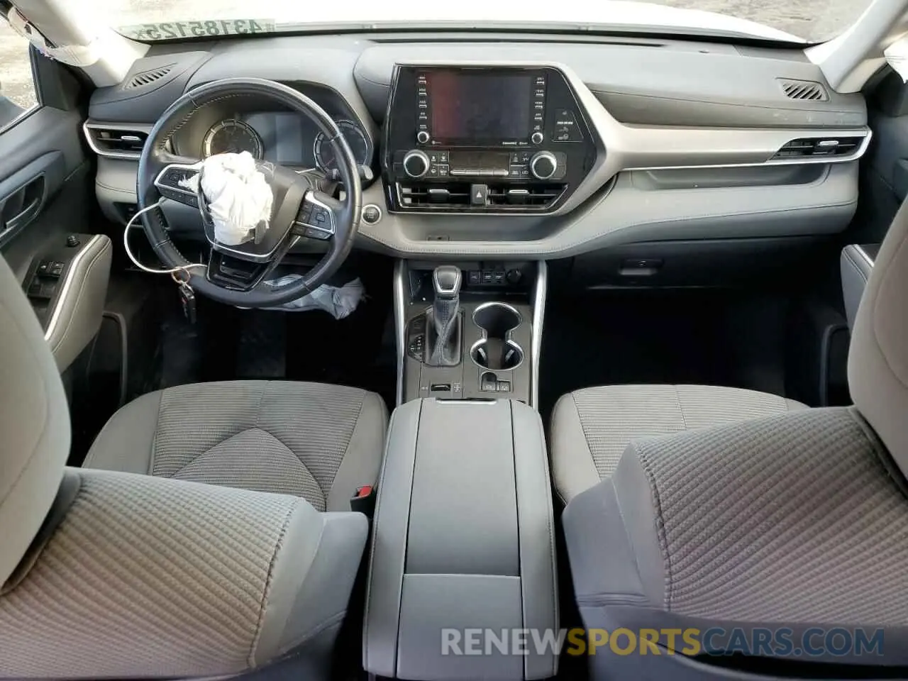8 fotografías del automóvil dañado 5TDZZRAH3LS505022 TOYOTA HIGHLANDER 2020