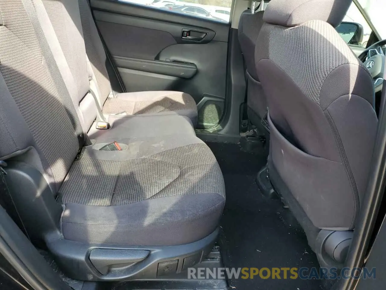 11 fotografías del automóvil dañado 5TDZZRAH9LS011327 TOYOTA HIGHLANDER 2020