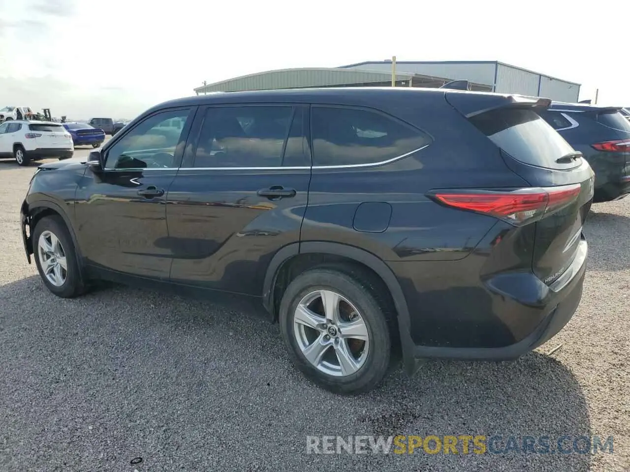 2 fotografías del automóvil dañado 5TDZZRAH9LS011327 TOYOTA HIGHLANDER 2020