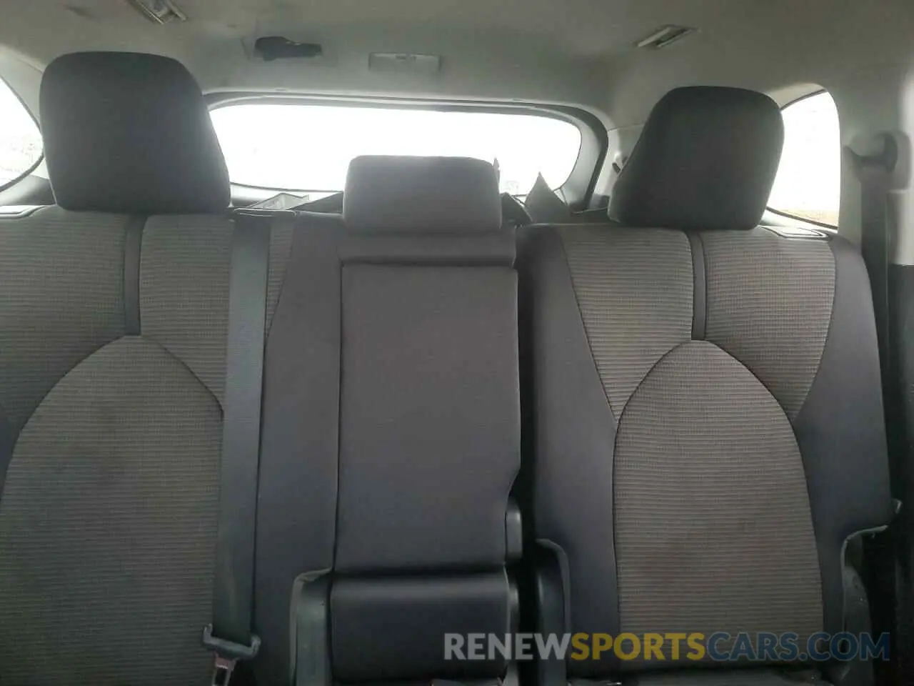 10 fotografías del automóvil dañado 5TDBBRCH1MS518064 TOYOTA HIGHLANDER 2021