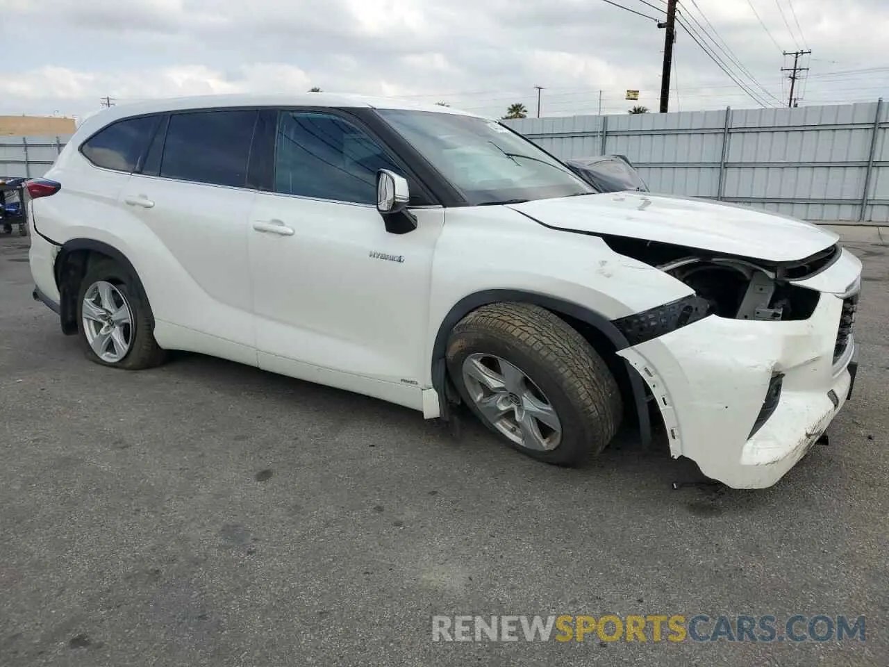 4 fotografías del automóvil dañado 5TDBBRCH2MS520387 TOYOTA HIGHLANDER 2021