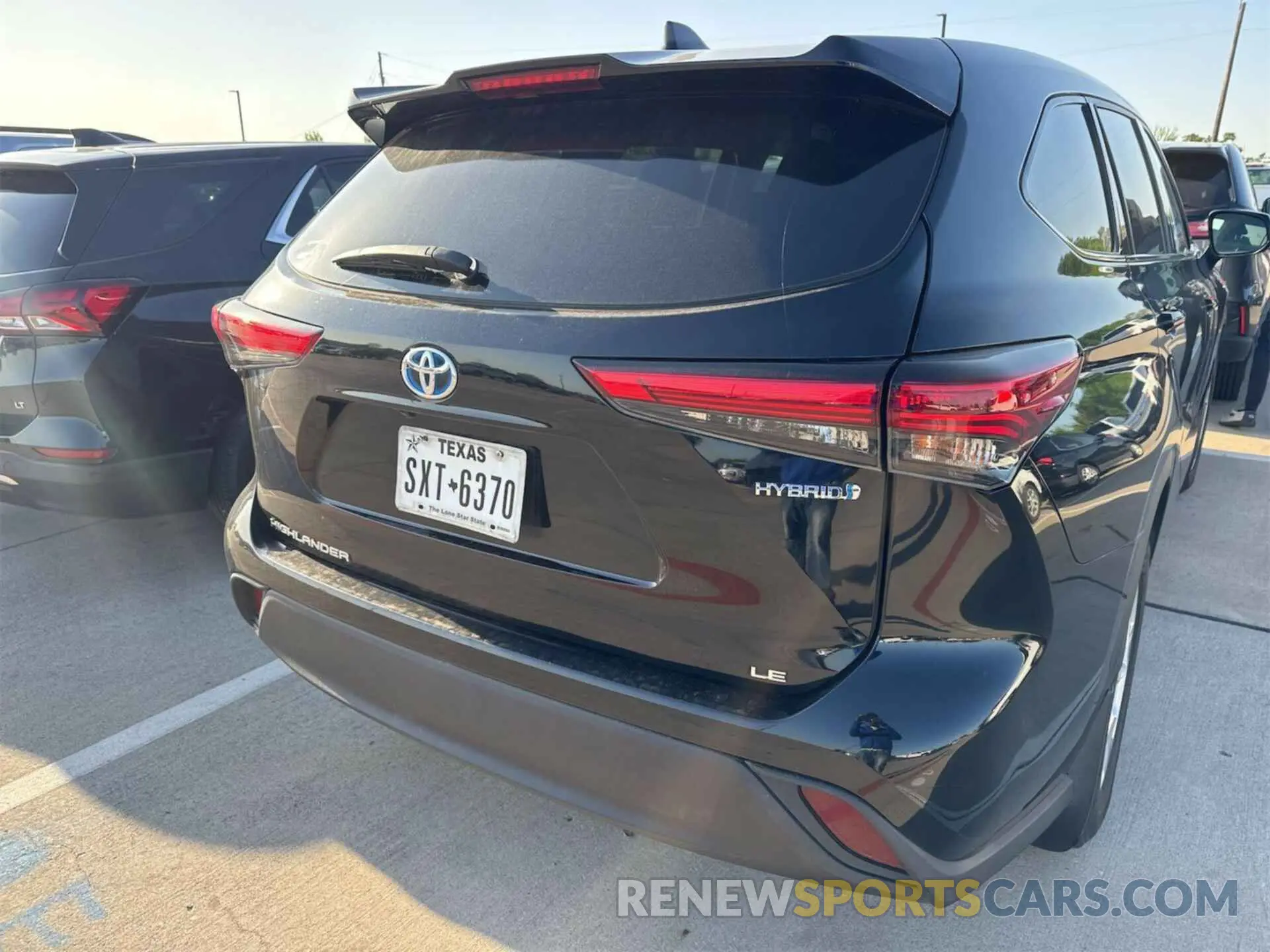 6 fotografías del automóvil dañado 5TDBBRCH2MS528165 TOYOTA HIGHLANDER 2021