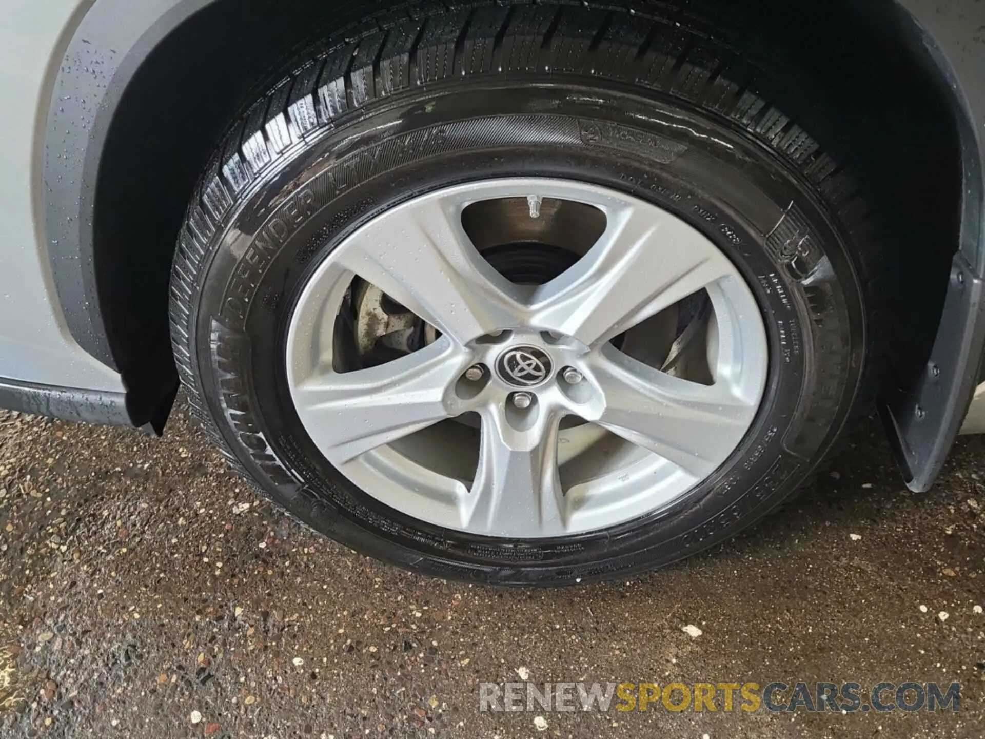 9 fotografías del automóvil dañado 5TDBBRCH3MS051102 TOYOTA HIGHLANDER 2021
