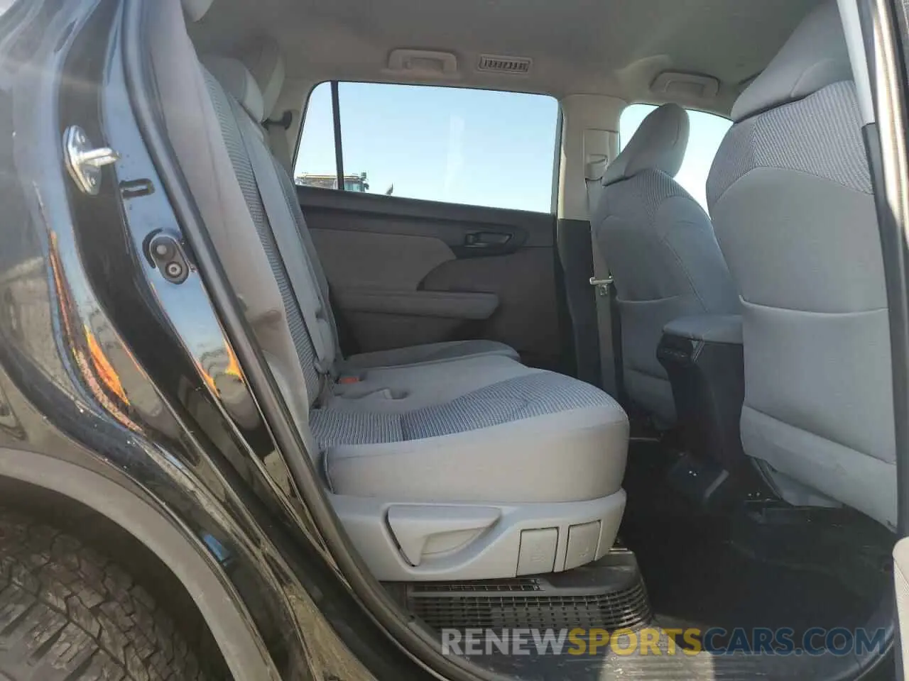 11 fotografías del automóvil dañado 5TDBBRCH4MS523629 TOYOTA HIGHLANDER 2021