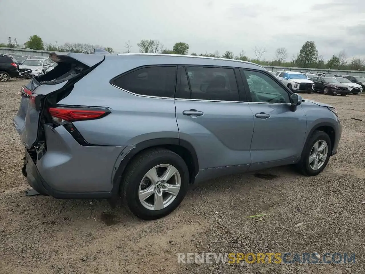 3 fotografías del automóvil dañado 5TDBZRBH0MS138565 TOYOTA HIGHLANDER 2021