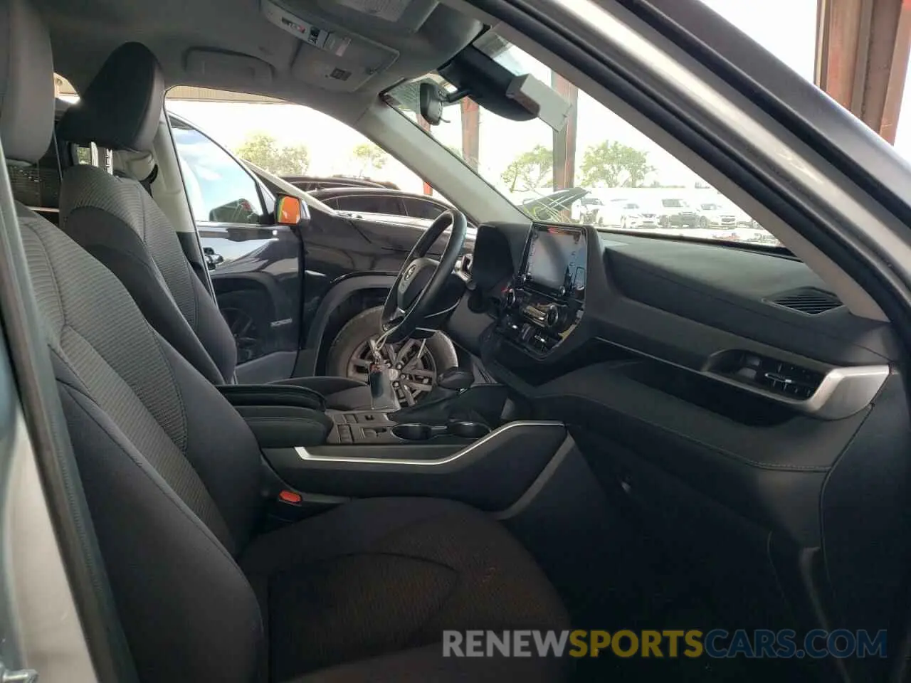 5 fotografías del automóvil dañado 5TDBZRBH2MS076182 TOYOTA HIGHLANDER 2021