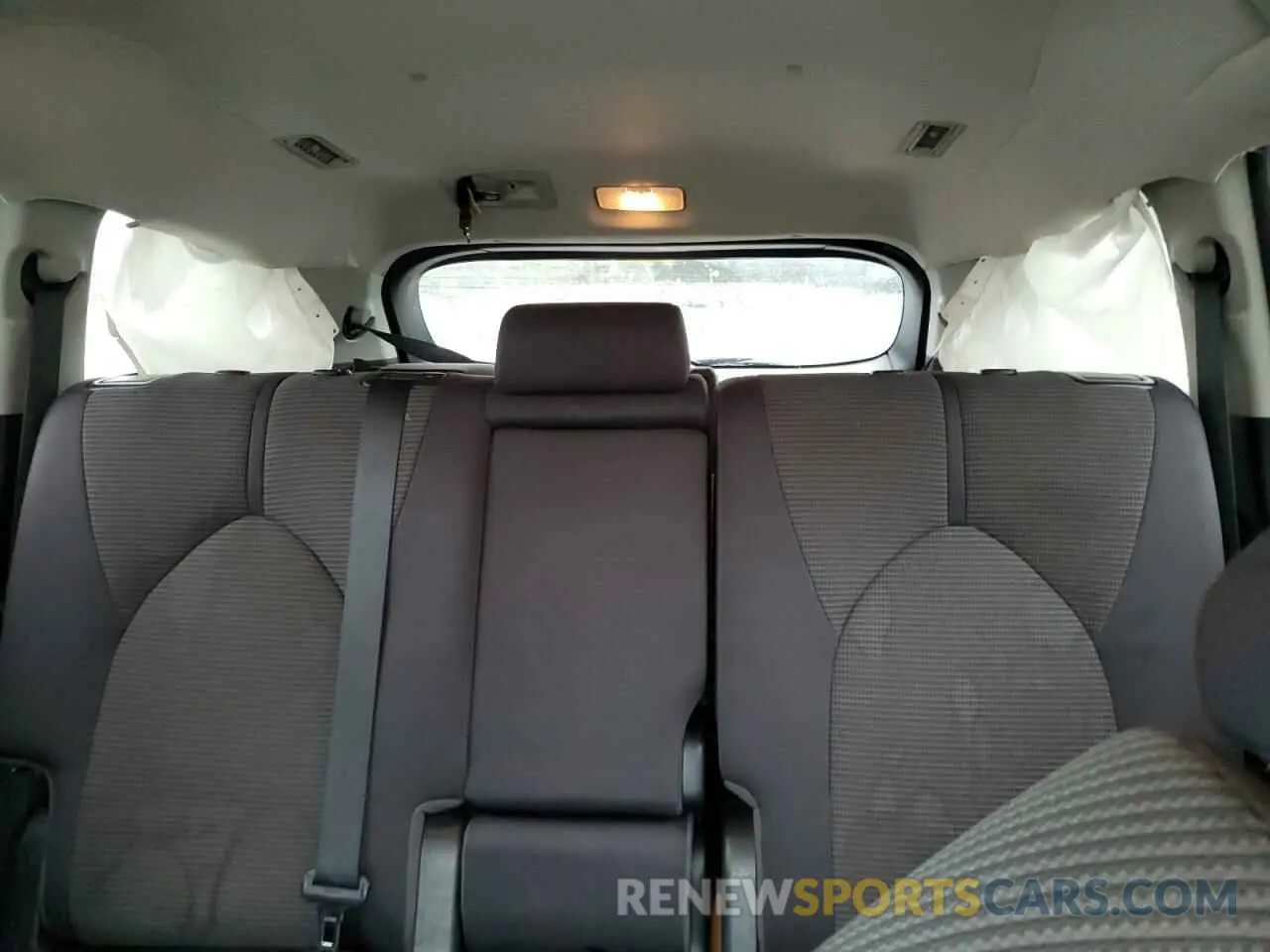10 fotografías del automóvil dañado 5TDBZRBH2MS121847 TOYOTA HIGHLANDER 2021