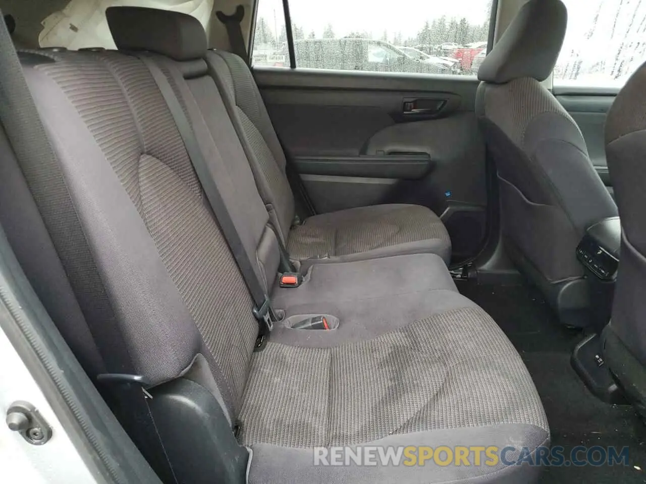 11 fotografías del automóvil dañado 5TDBZRBH2MS121847 TOYOTA HIGHLANDER 2021
