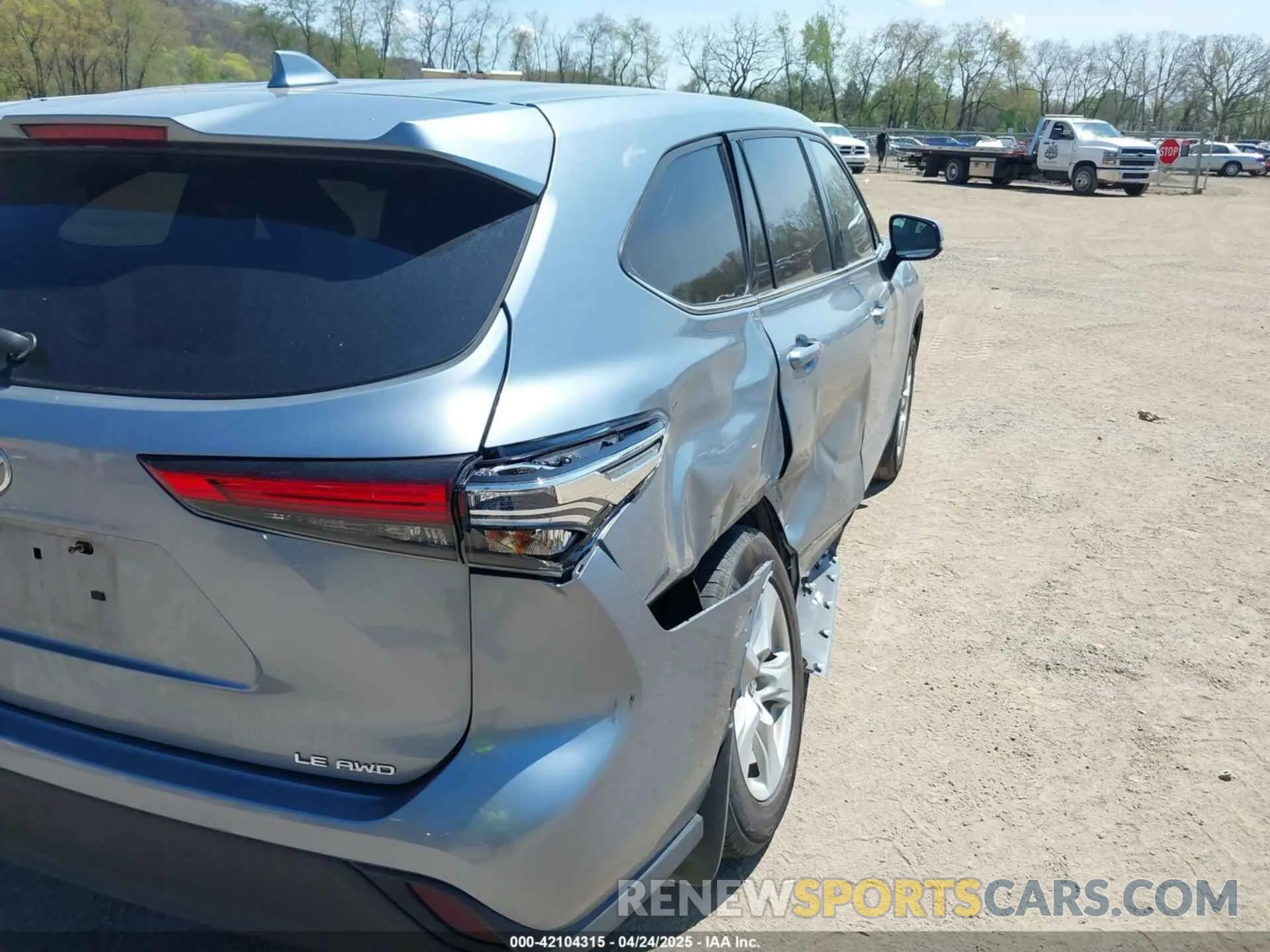 19 fotografías del automóvil dañado 5TDBZRBH6MS082566 TOYOTA HIGHLANDER 2021