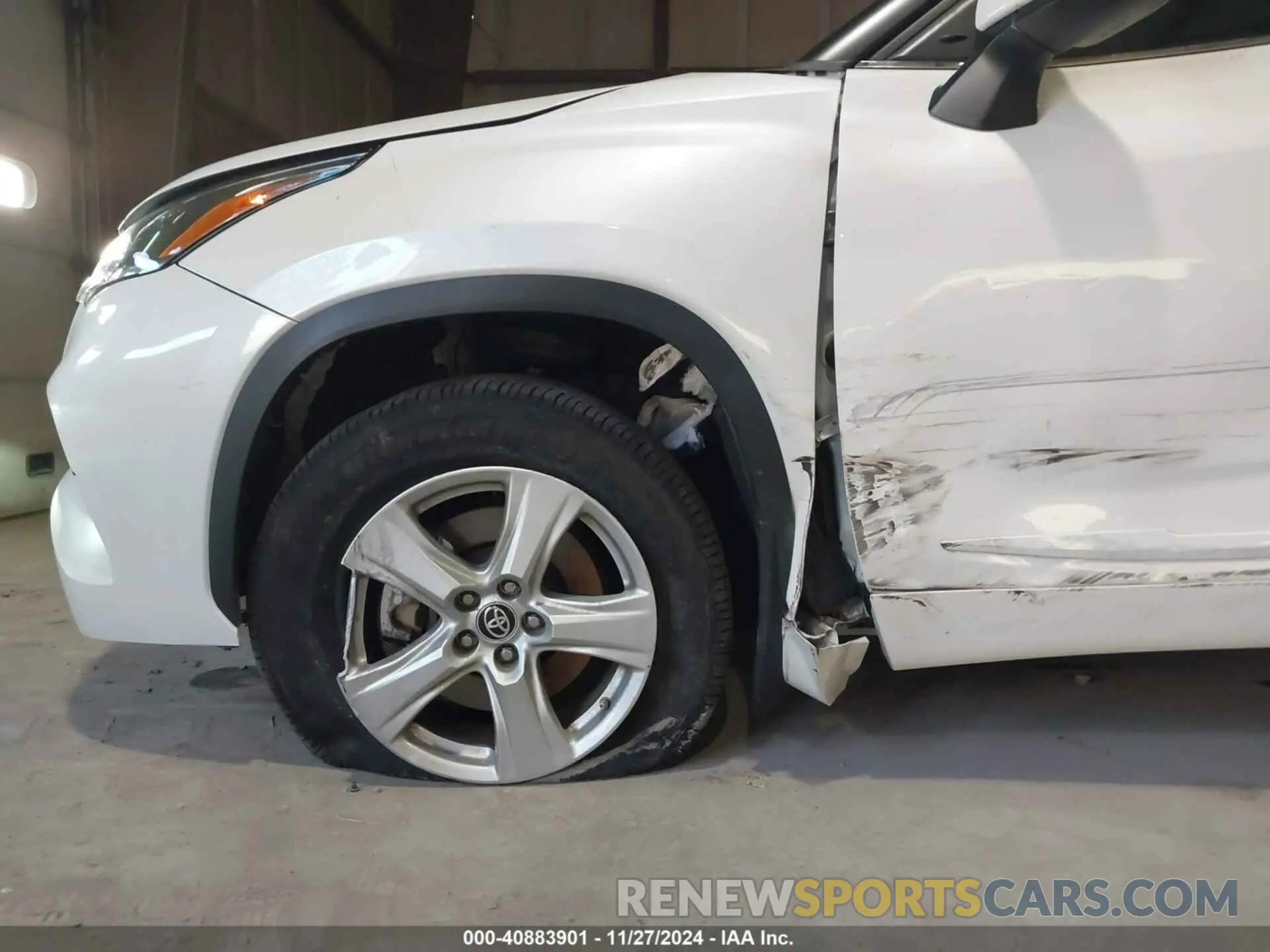 17 fotografías del automóvil dañado 5TDBZRBH6MS137596 TOYOTA HIGHLANDER 2021