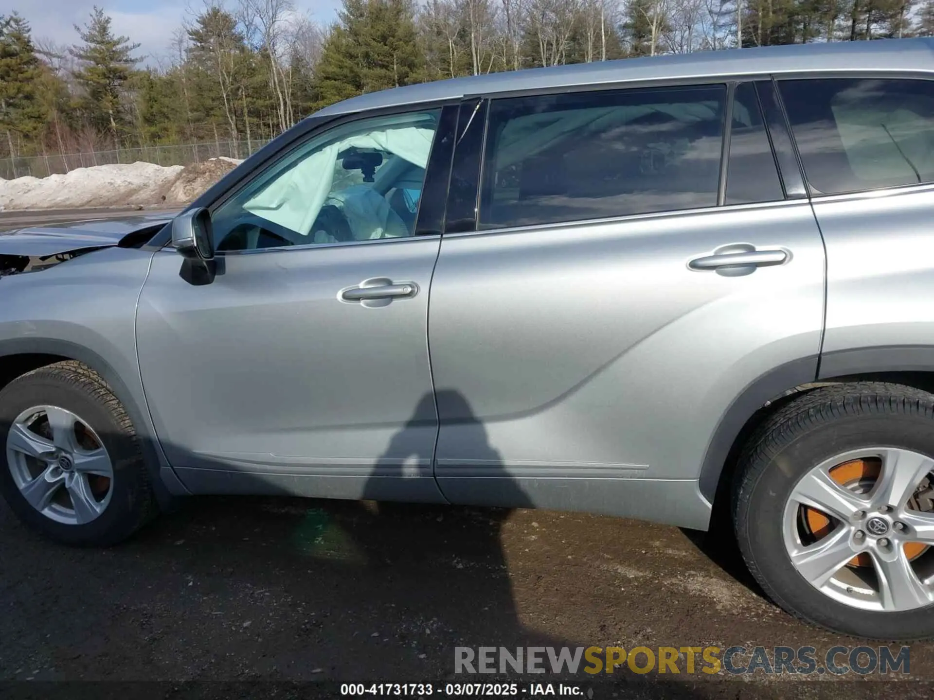 13 fotografías del automóvil dañado 5TDBZRBH7MS073469 TOYOTA HIGHLANDER 2021