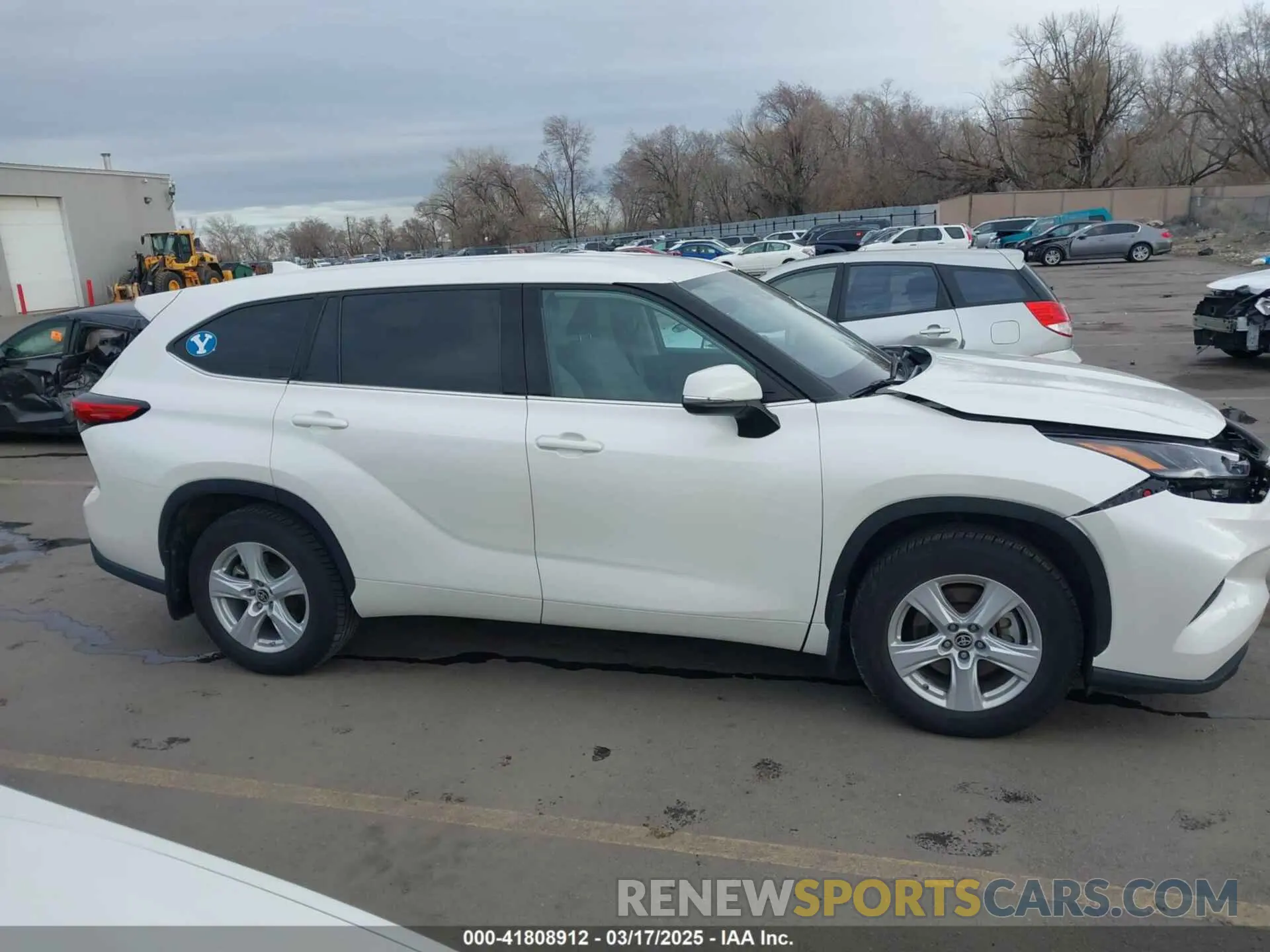 13 fotografías del automóvil dañado 5TDBZRBH9MS110697 TOYOTA HIGHLANDER 2021