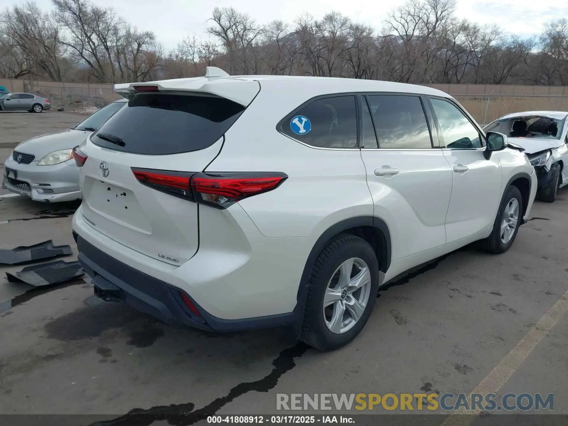 4 fotografías del automóvil dañado 5TDBZRBH9MS110697 TOYOTA HIGHLANDER 2021