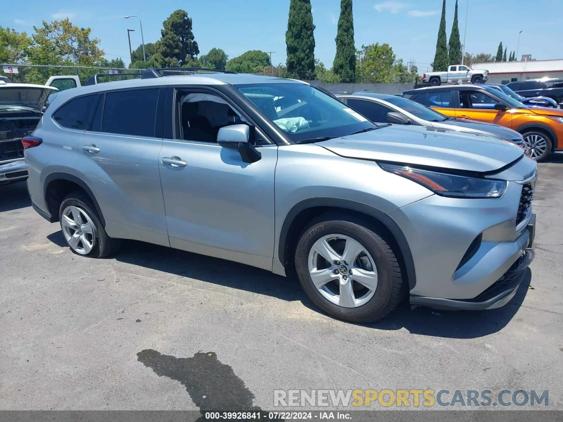 13 fotografías del automóvil dañado 5TDCZRAH2MS523518 TOYOTA HIGHLANDER 2021
