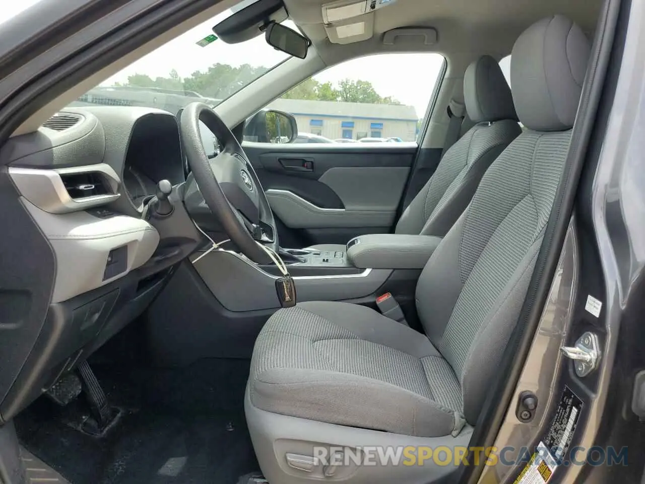 7 fotografías del automóvil dañado 5TDCZRAH4MS537596 TOYOTA HIGHLANDER 2021