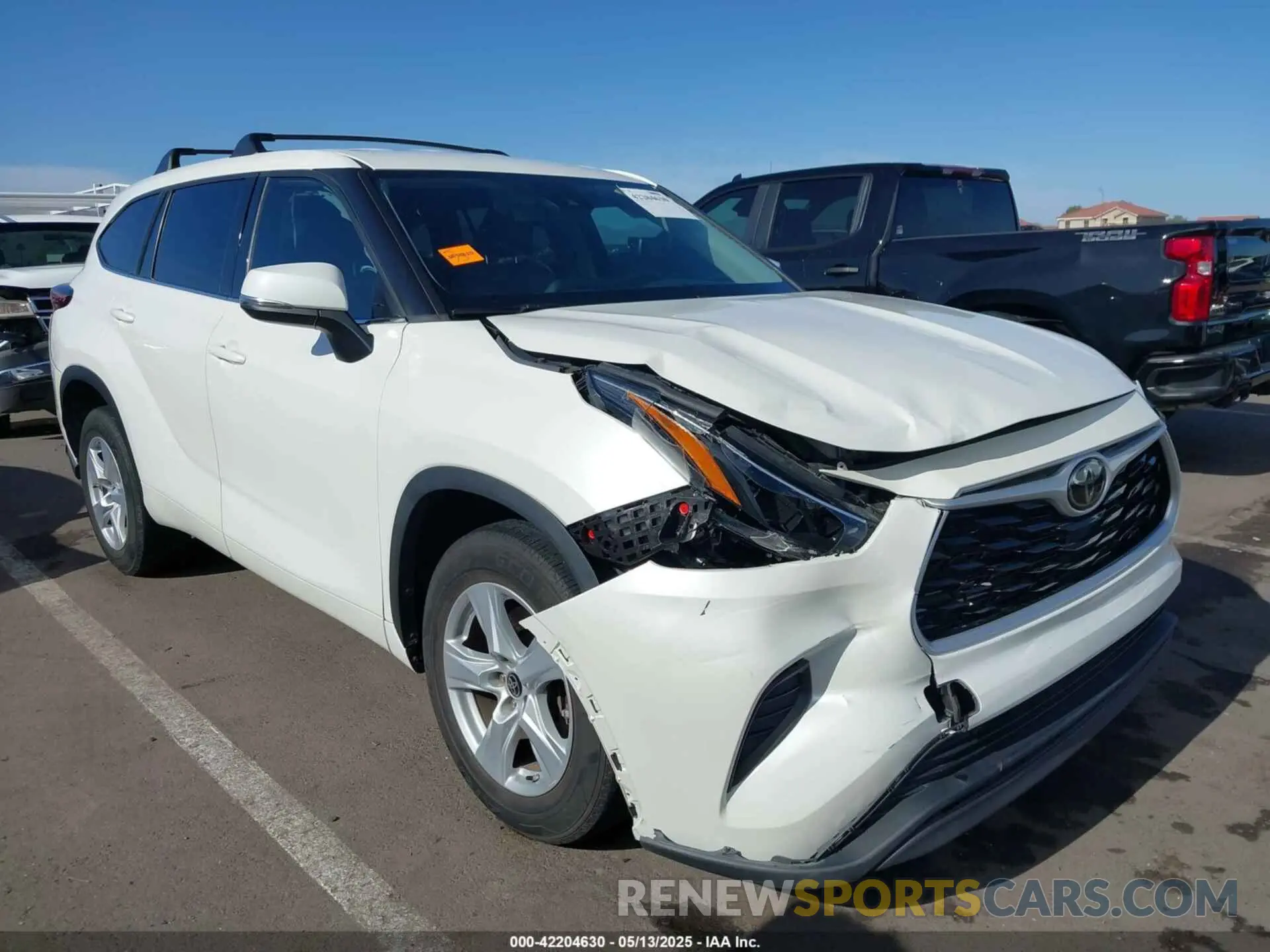 6 fotografías del automóvil dañado 5TDCZRAH7MS064535 TOYOTA HIGHLANDER 2021