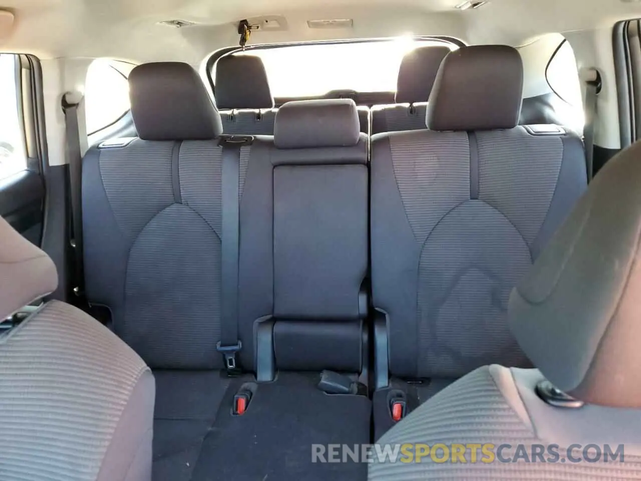 10 fotografías del automóvil dañado 5TDCZRAH7MS534966 TOYOTA HIGHLANDER 2021