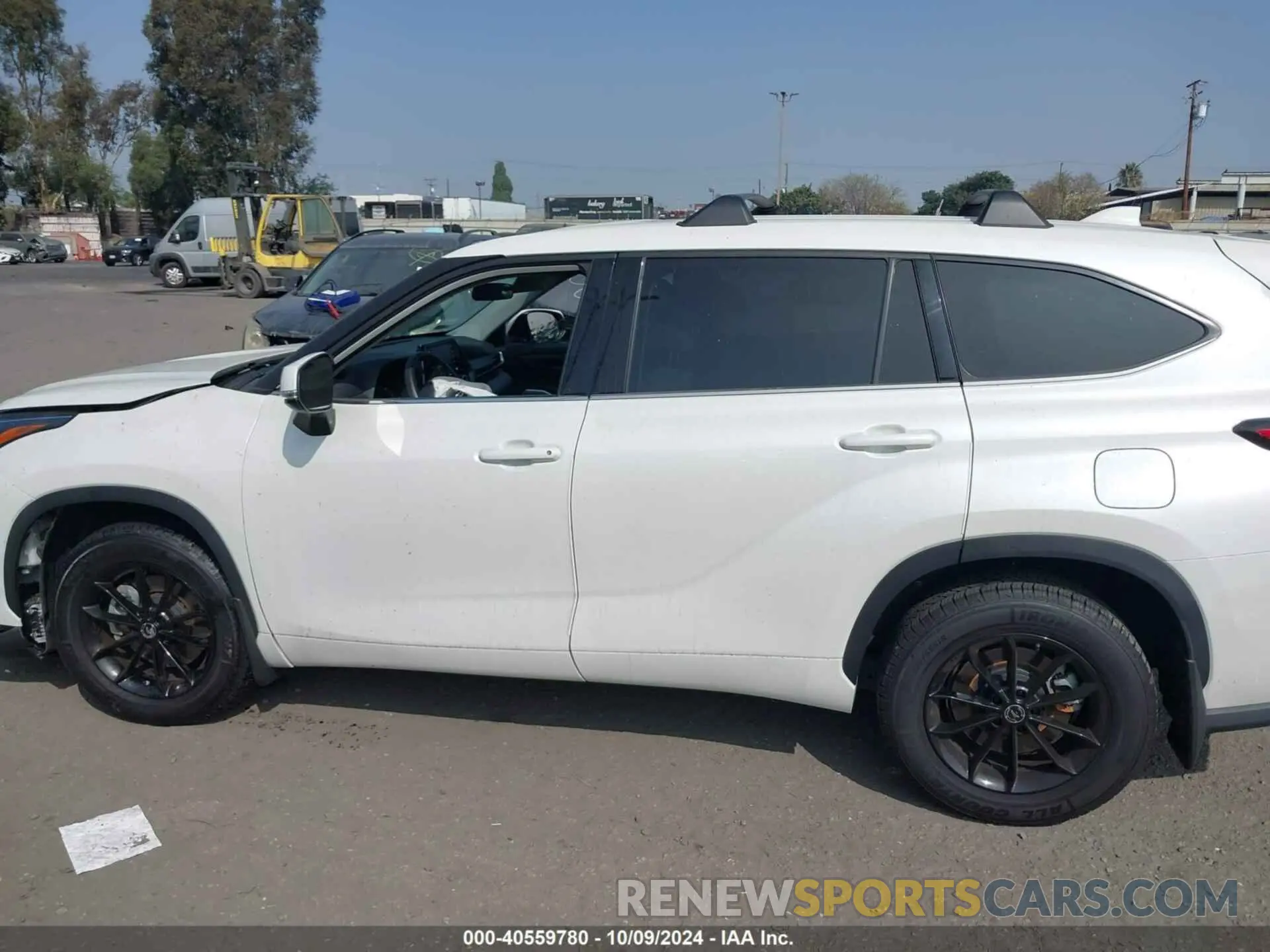 15 fotografías del automóvil dañado 5TDCZRAH8MS078511 TOYOTA HIGHLANDER 2021
