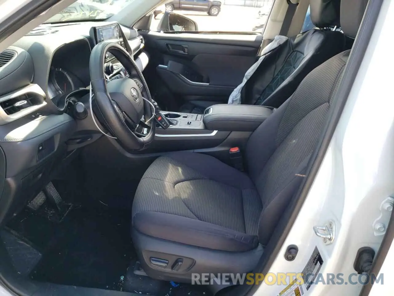 5 fotografías del automóvil dañado 5TDCZRAH8MS529632 TOYOTA HIGHLANDER 2021