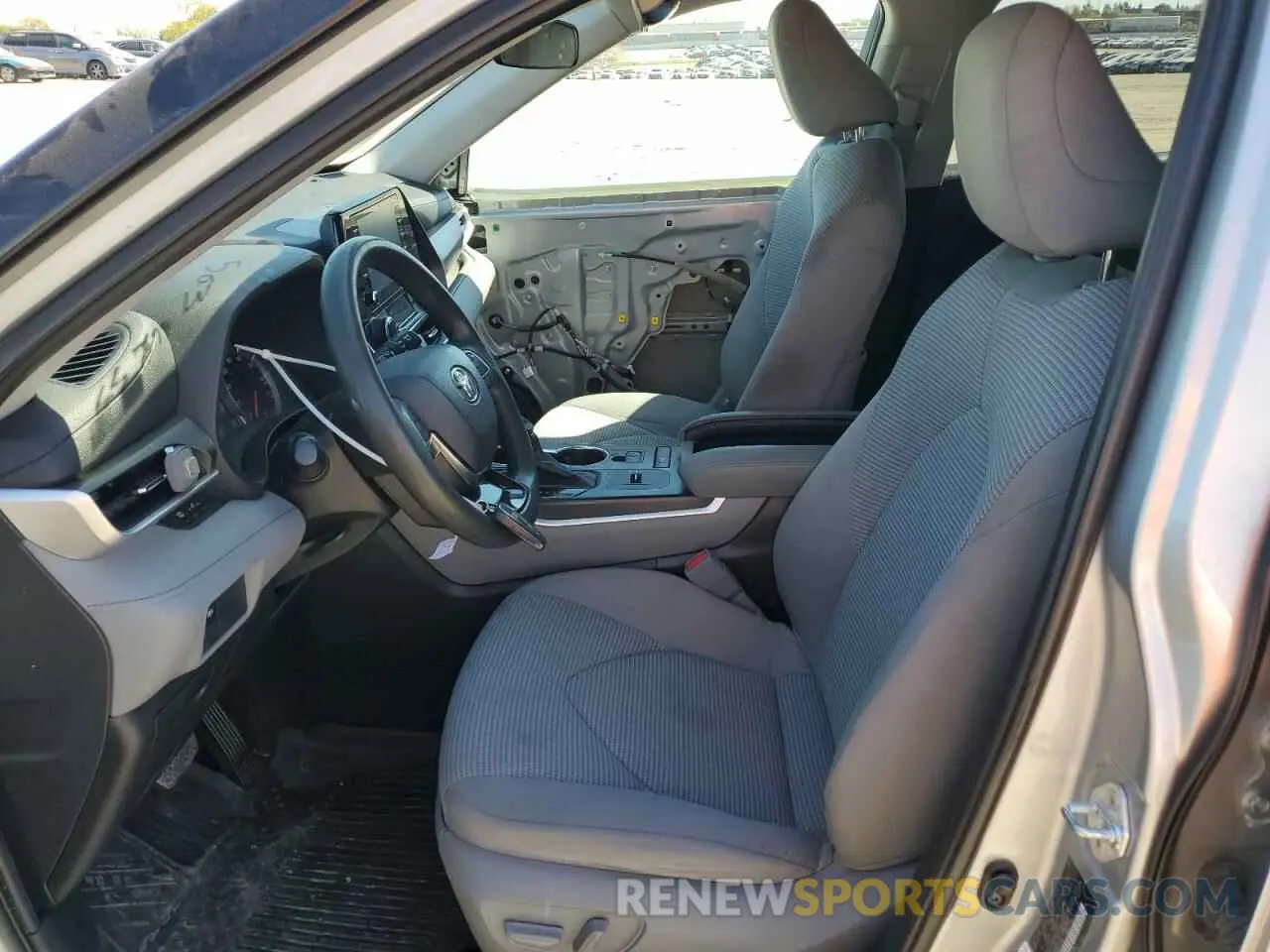7 fotografías del automóvil dañado 5TDCZRAH8MS531199 TOYOTA HIGHLANDER 2021