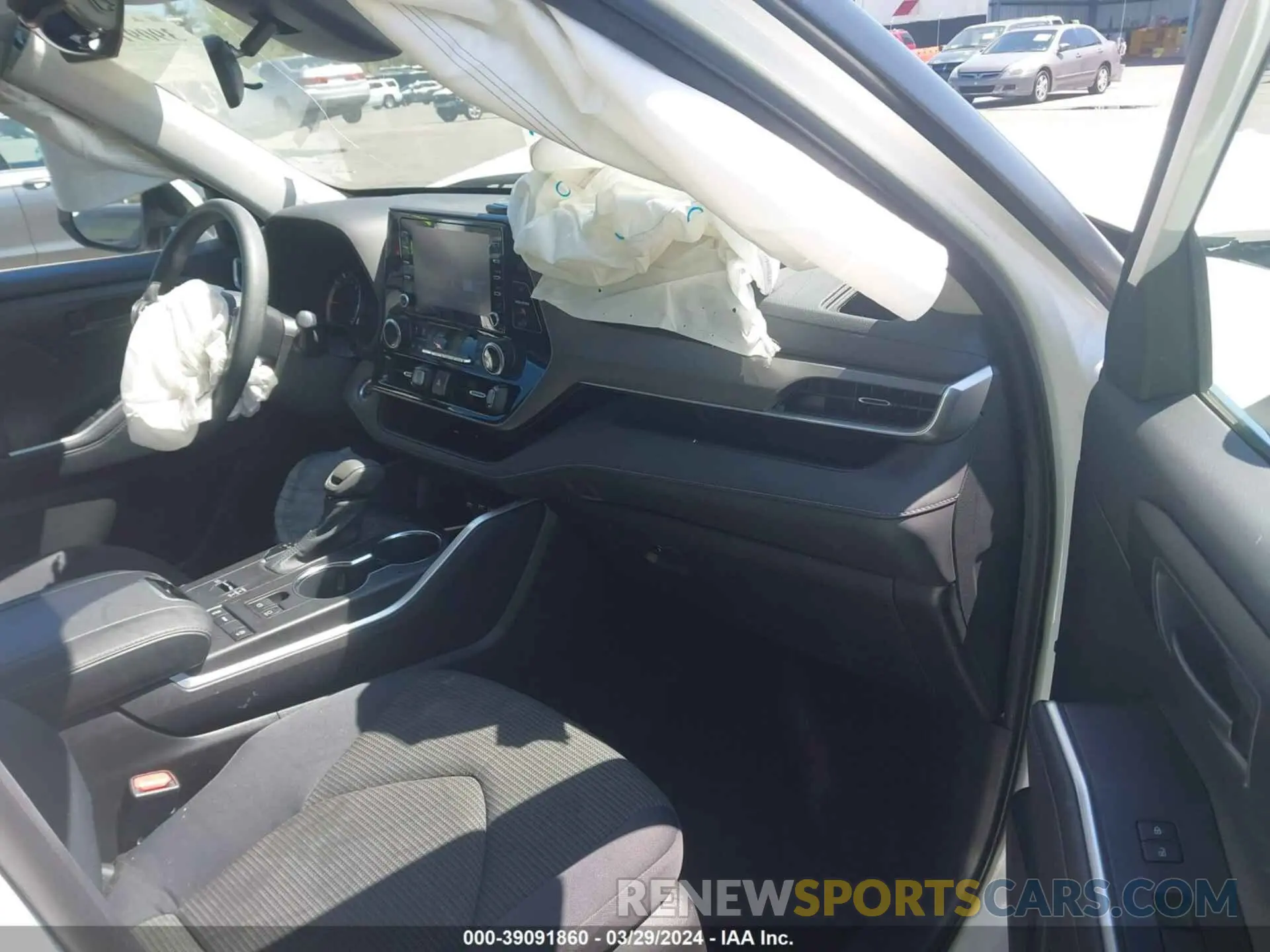5 fotografías del automóvil dañado 5TDCZRAH9MS039328 TOYOTA HIGHLANDER 2021