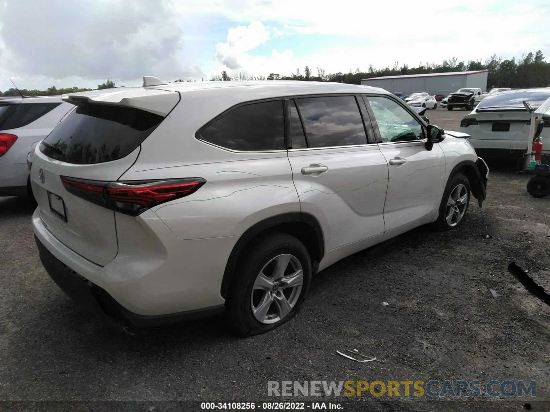 4 fotografías del automóvil dañado 5TDCZRAHXMS043906 TOYOTA HIGHLANDER 2021