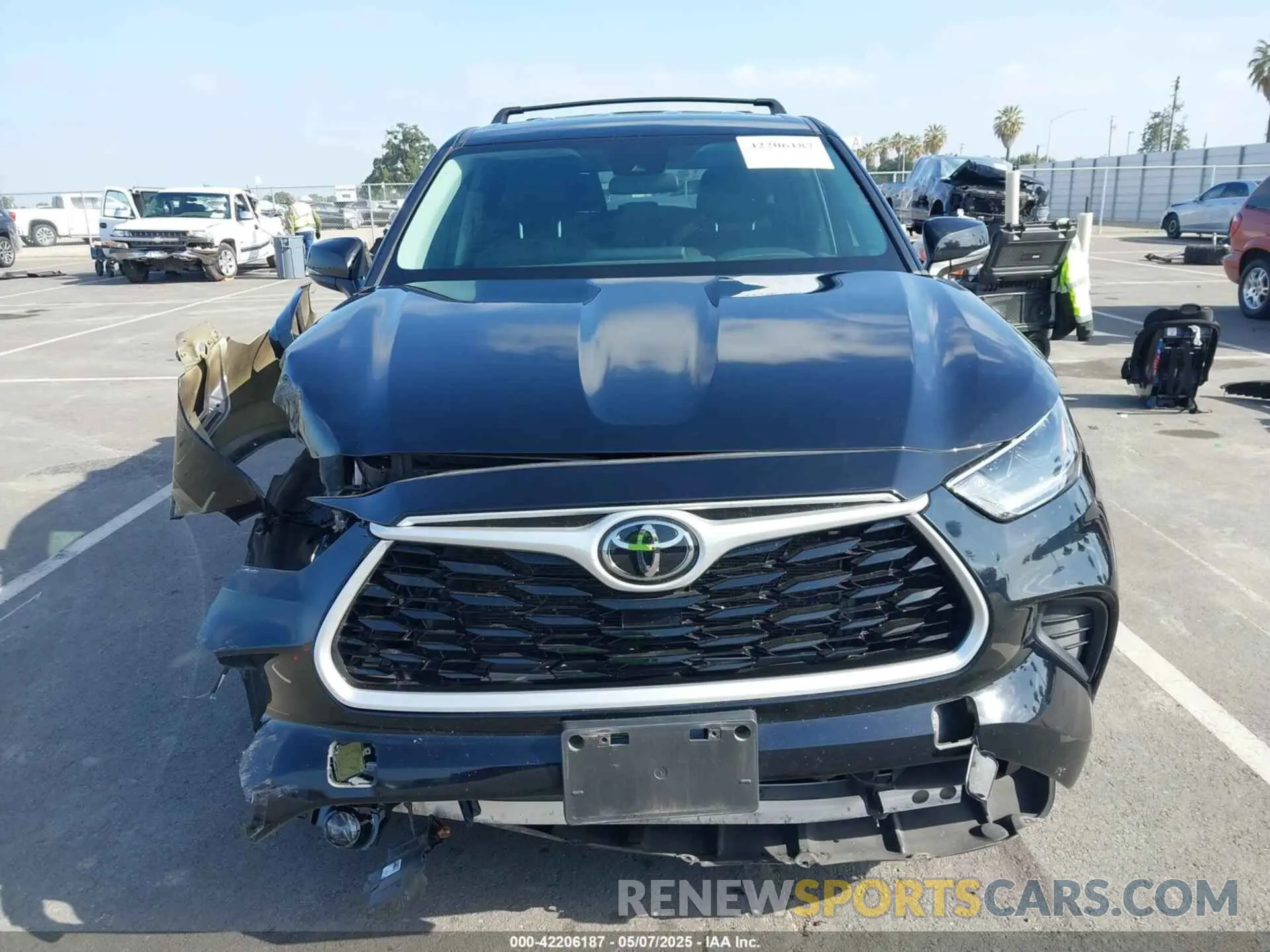 13 fotografías del automóvil dañado 5TDCZRBH1MS558663 TOYOTA HIGHLANDER 2021