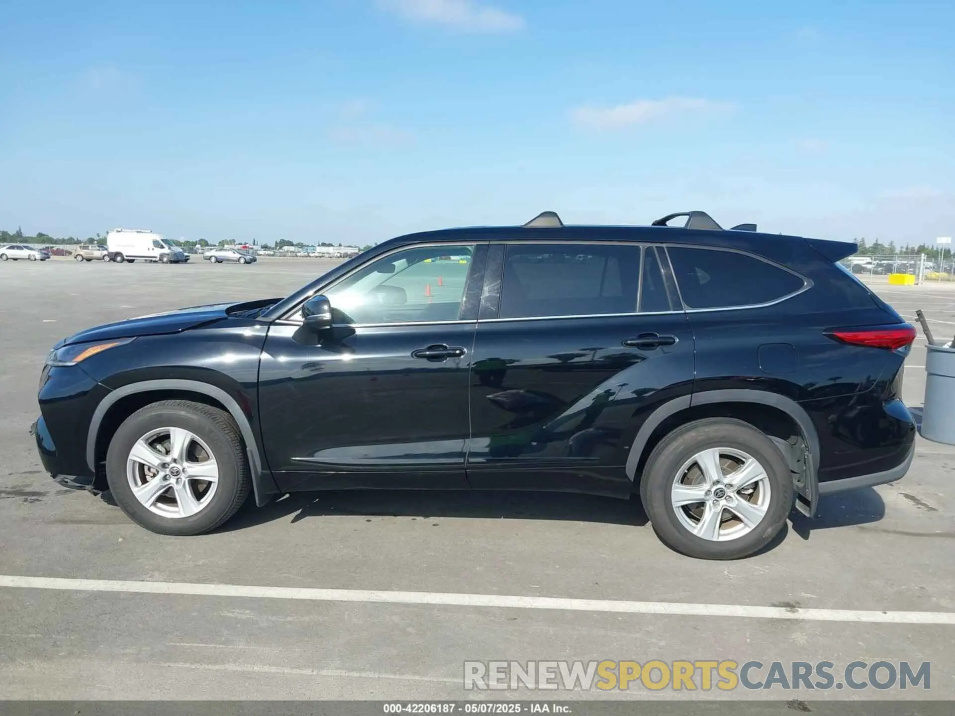 15 fotografías del automóvil dañado 5TDCZRBH1MS558663 TOYOTA HIGHLANDER 2021