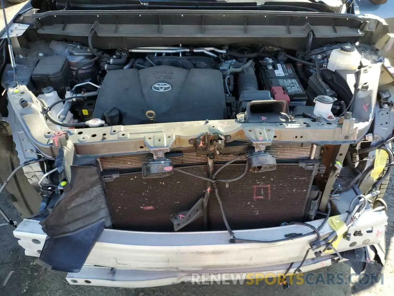 12 fotografías del automóvil dañado 5TDCZRBH2MS071195 TOYOTA HIGHLANDER 2021