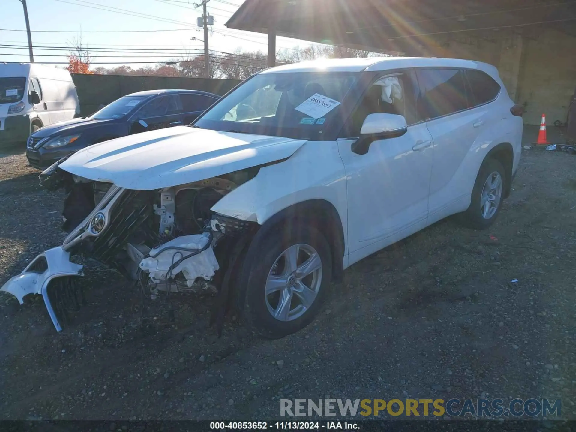 2 fotografías del automóvil dañado 5TDCZRBH9MS537981 TOYOTA HIGHLANDER 2021