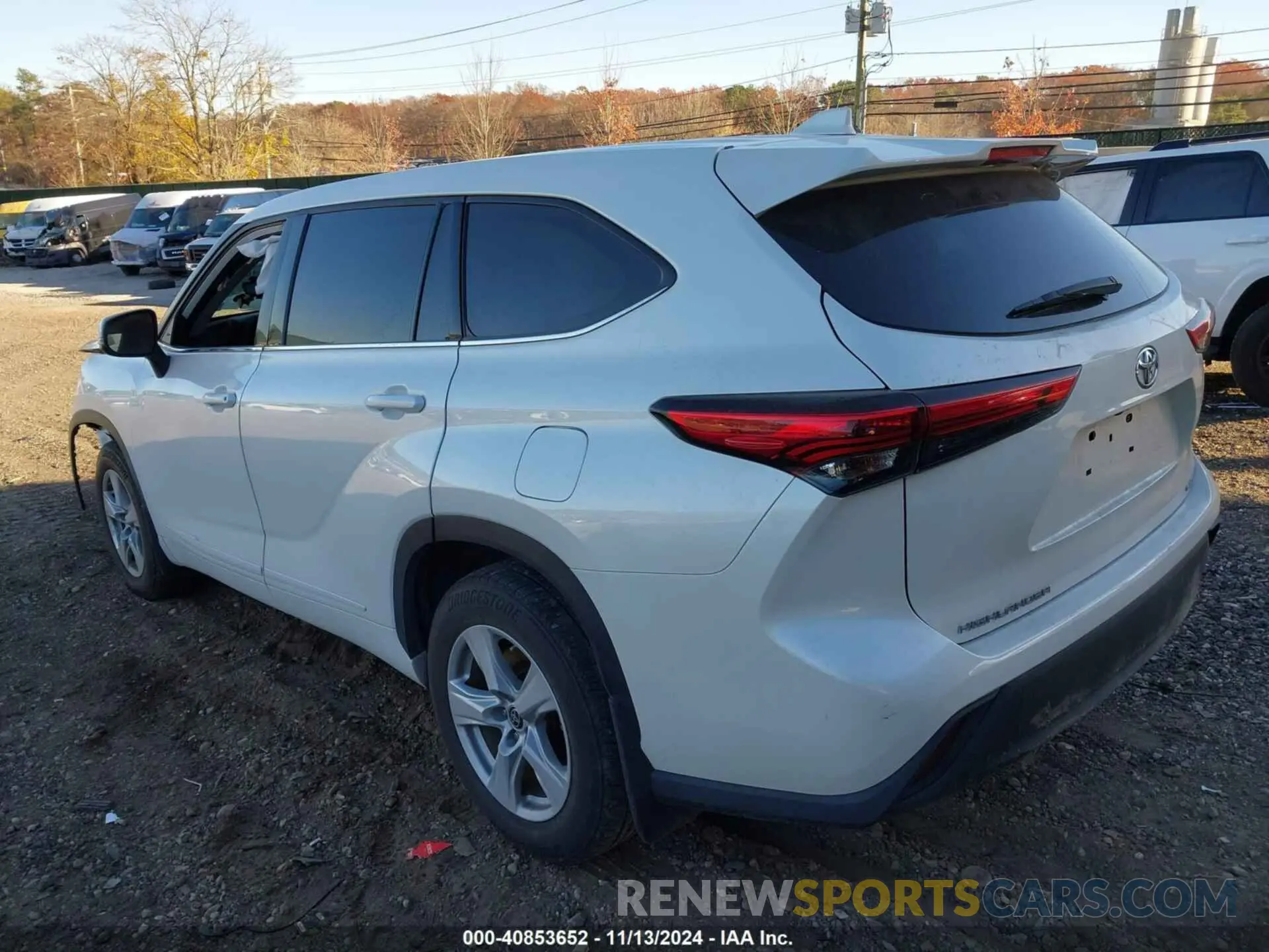 3 fotografías del automóvil dañado 5TDCZRBH9MS537981 TOYOTA HIGHLANDER 2021