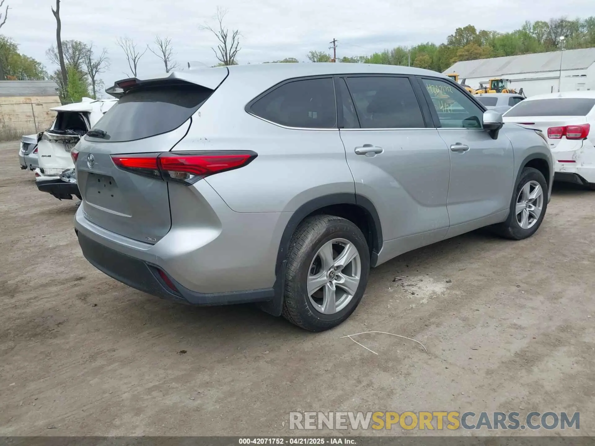 4 fotografías del automóvil dañado 5TDCZRBHXMS072546 TOYOTA HIGHLANDER 2021