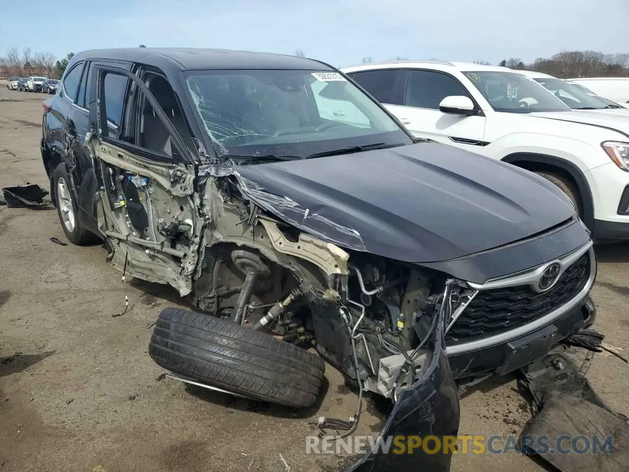 4 fotografías del automóvil dañado 5TDCZRBHXMS135869 TOYOTA HIGHLANDER 2021