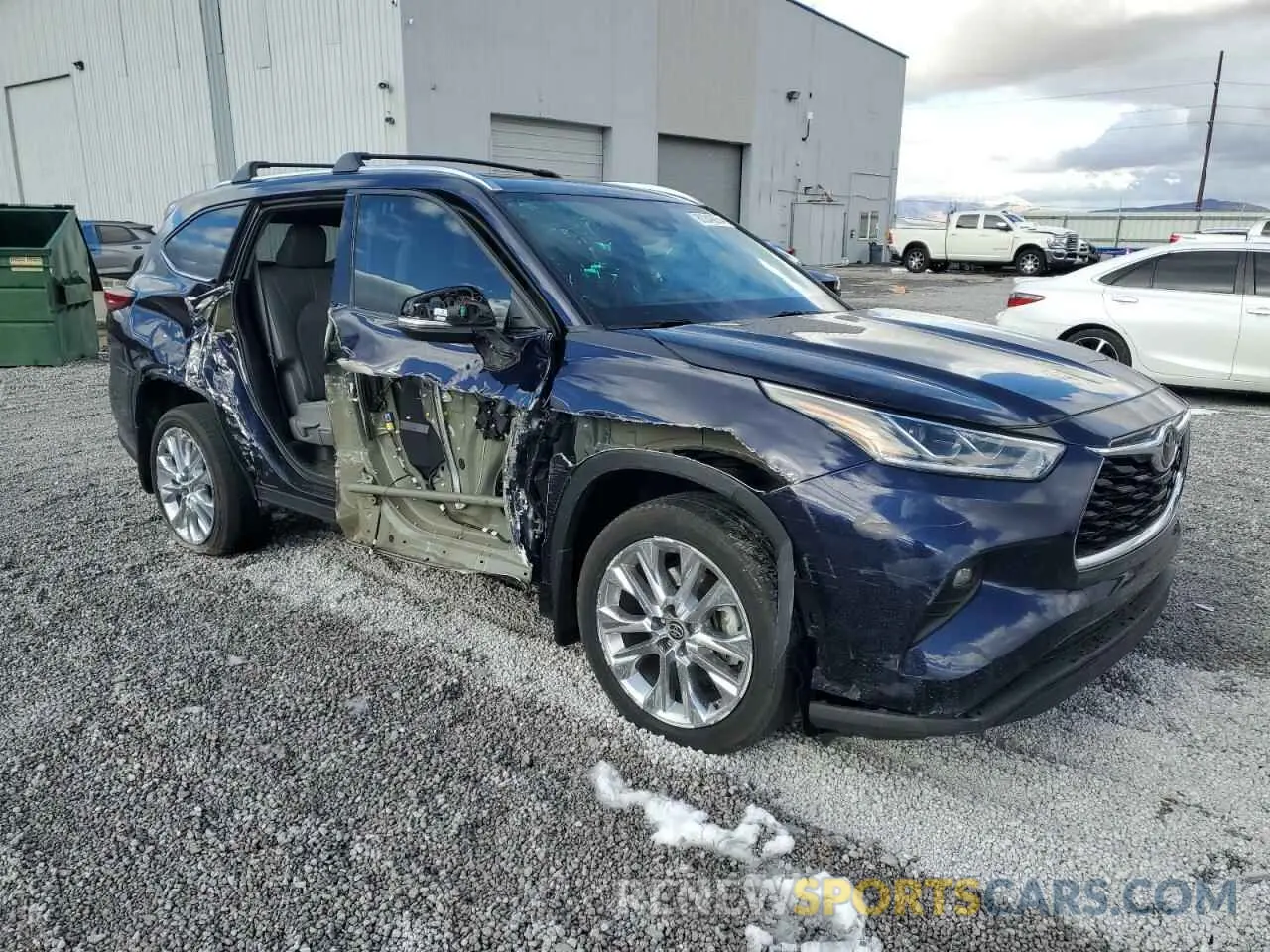 4 fotografías del automóvil dañado 5TDDZRBH0MS071555 TOYOTA HIGHLANDER 2021