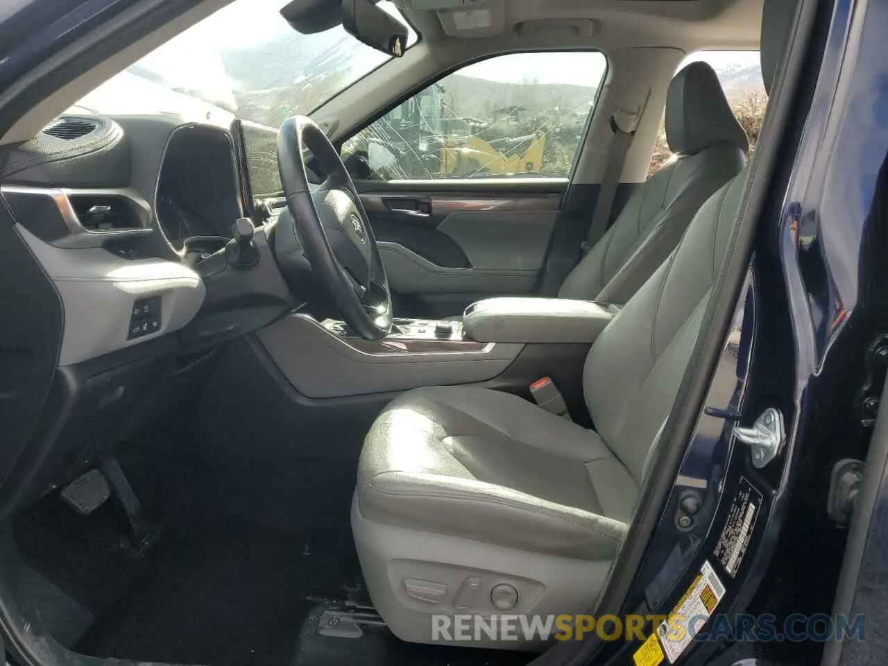 7 fotografías del automóvil dañado 5TDDZRBH0MS071555 TOYOTA HIGHLANDER 2021