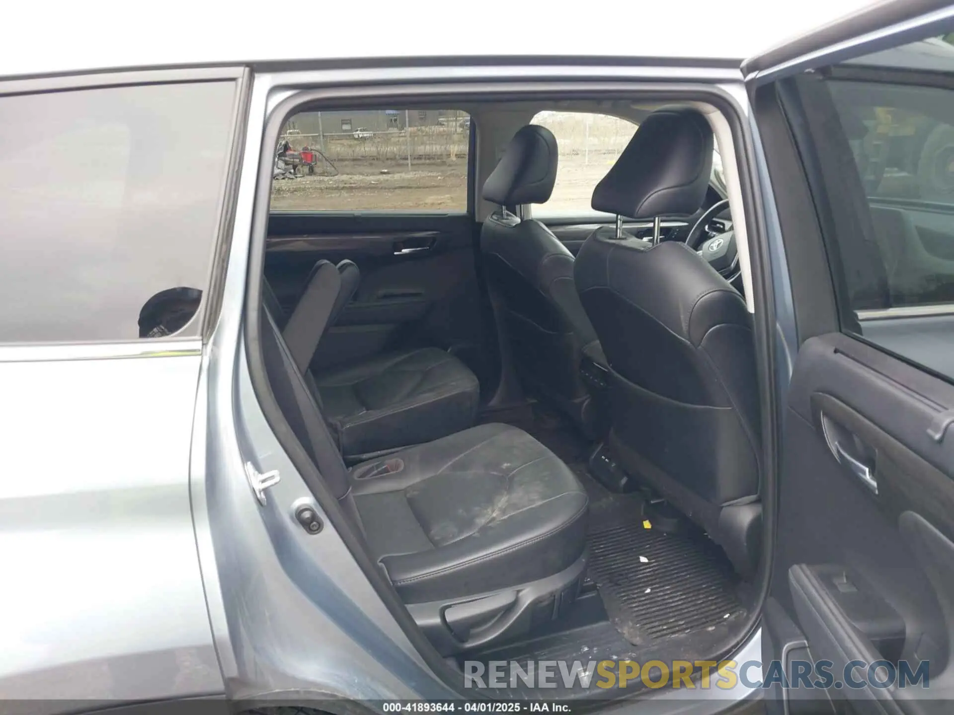 8 fotografías del automóvil dañado 5TDDZRBH2MS108413 TOYOTA HIGHLANDER 2021