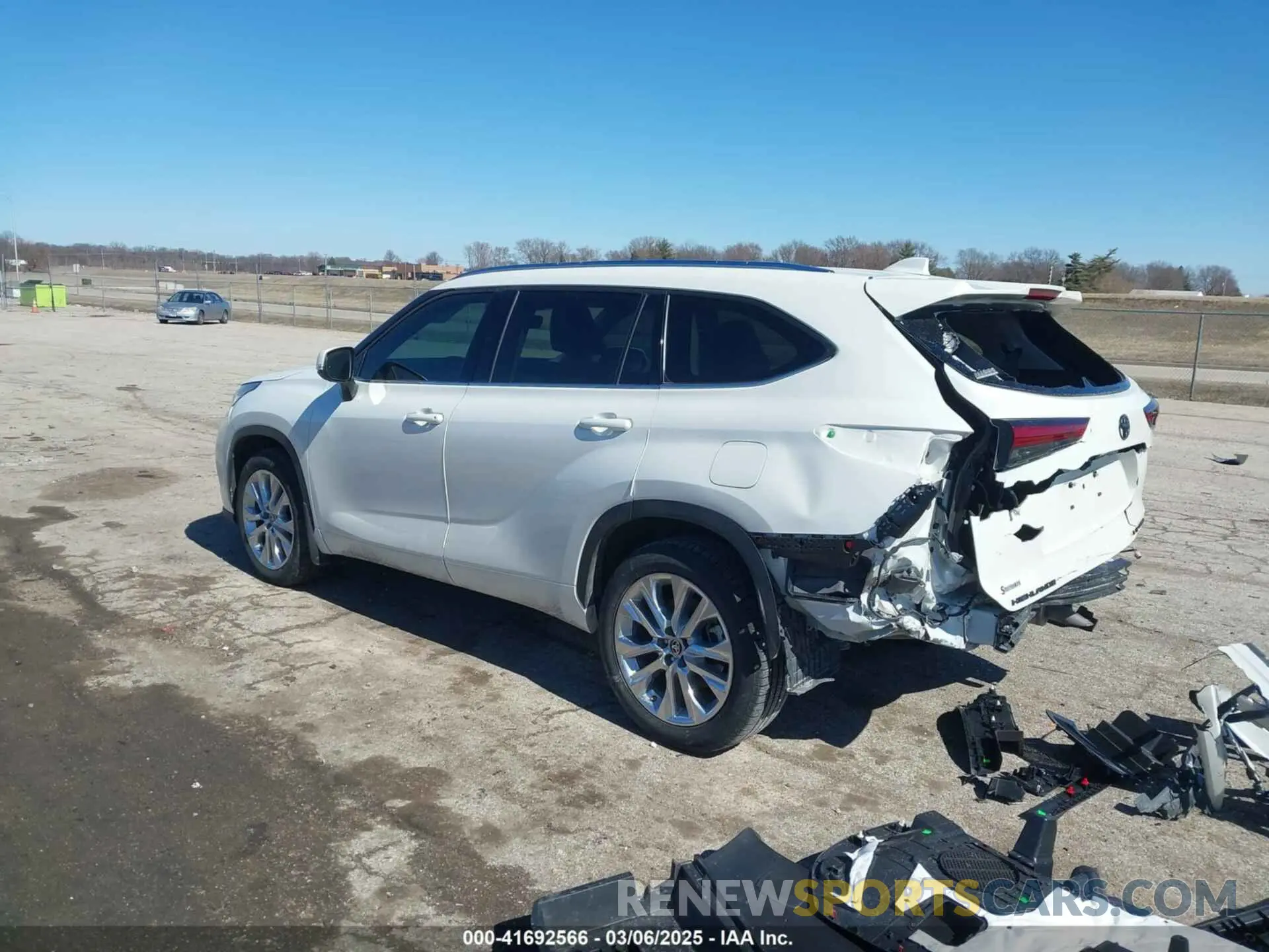 3 fotografías del automóvil dañado 5TDDZRBH2MS552987 TOYOTA HIGHLANDER 2021
