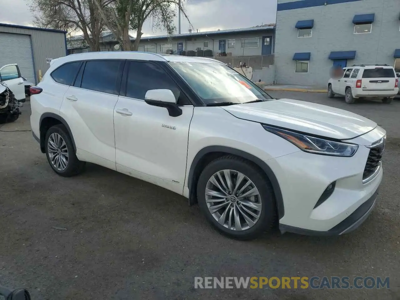 4 fotografías del automóvil dañado 5TDEBRCH0MS026056 TOYOTA HIGHLANDER 2021