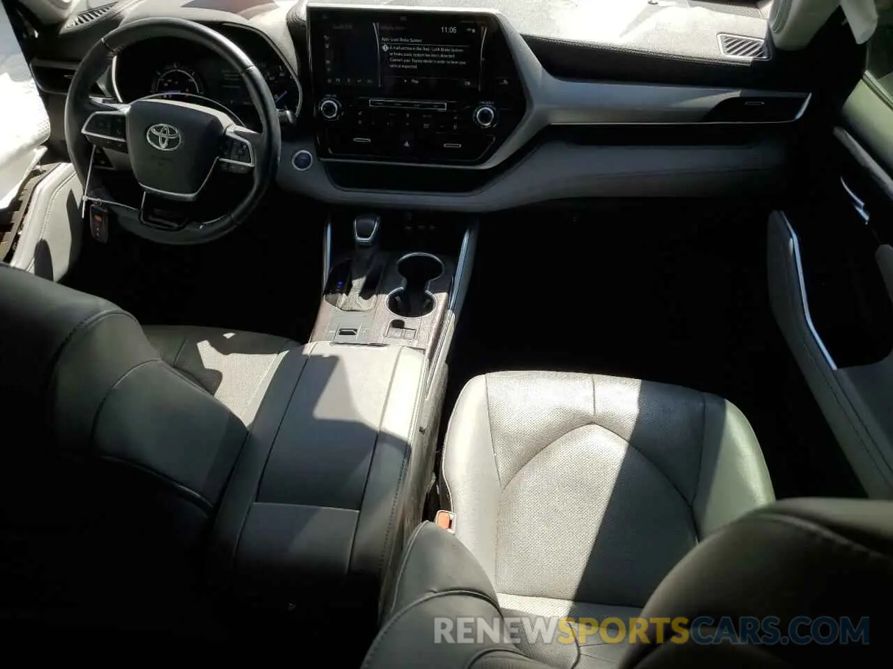 8 fotografías del automóvil dañado 5TDEBRCH0MS026056 TOYOTA HIGHLANDER 2021