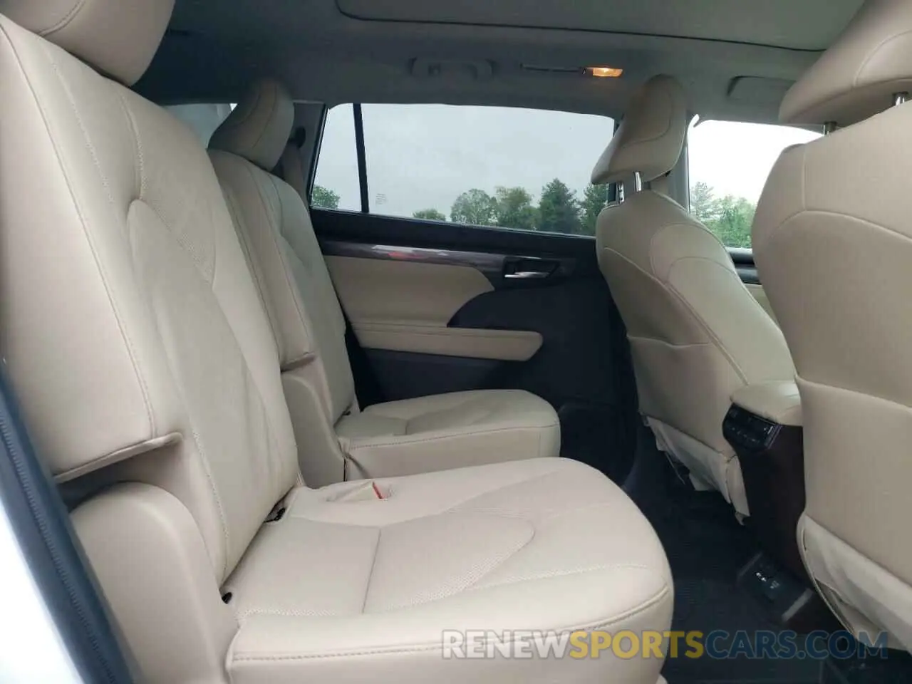 11 fotografías del automóvil dañado 5TDEBRCH0MS028390 TOYOTA HIGHLANDER 2021