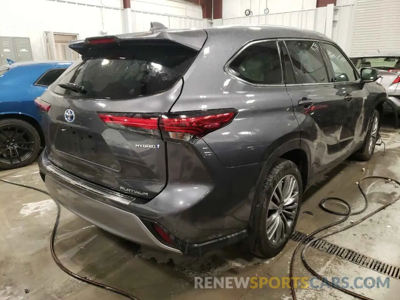 4 fotografías del automóvil dañado 5TDEBRCH2MS063450 TOYOTA HIGHLANDER 2021