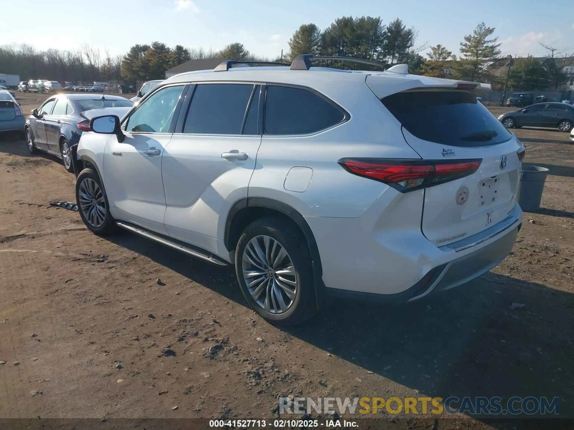 3 fotografías del automóvil dañado 5TDEBRCH3MS038380 TOYOTA HIGHLANDER 2021
