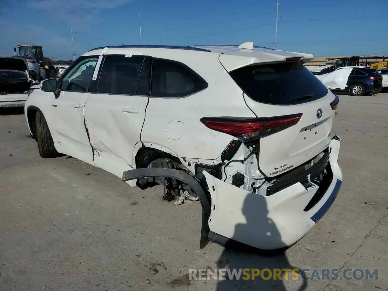 3 fotografías del automóvil dañado 5TDEBRCH4MS026223 TOYOTA HIGHLANDER 2021