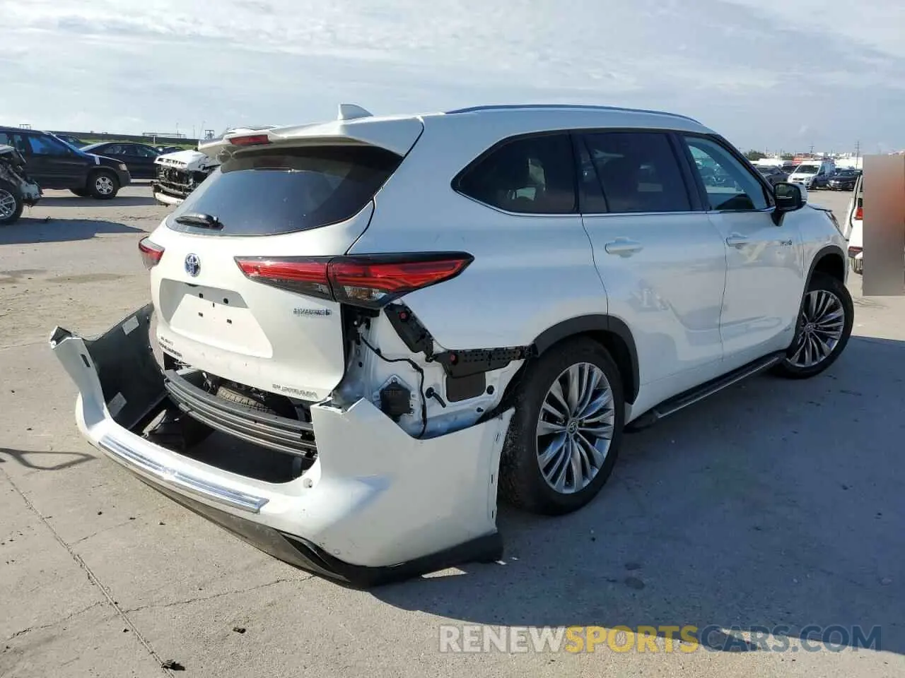 4 fotografías del automóvil dañado 5TDEBRCH4MS026223 TOYOTA HIGHLANDER 2021