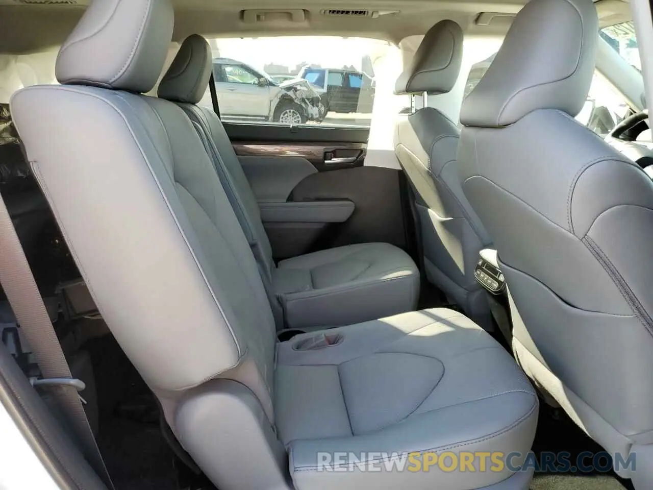6 fotografías del automóvil dañado 5TDEBRCH4MS026223 TOYOTA HIGHLANDER 2021