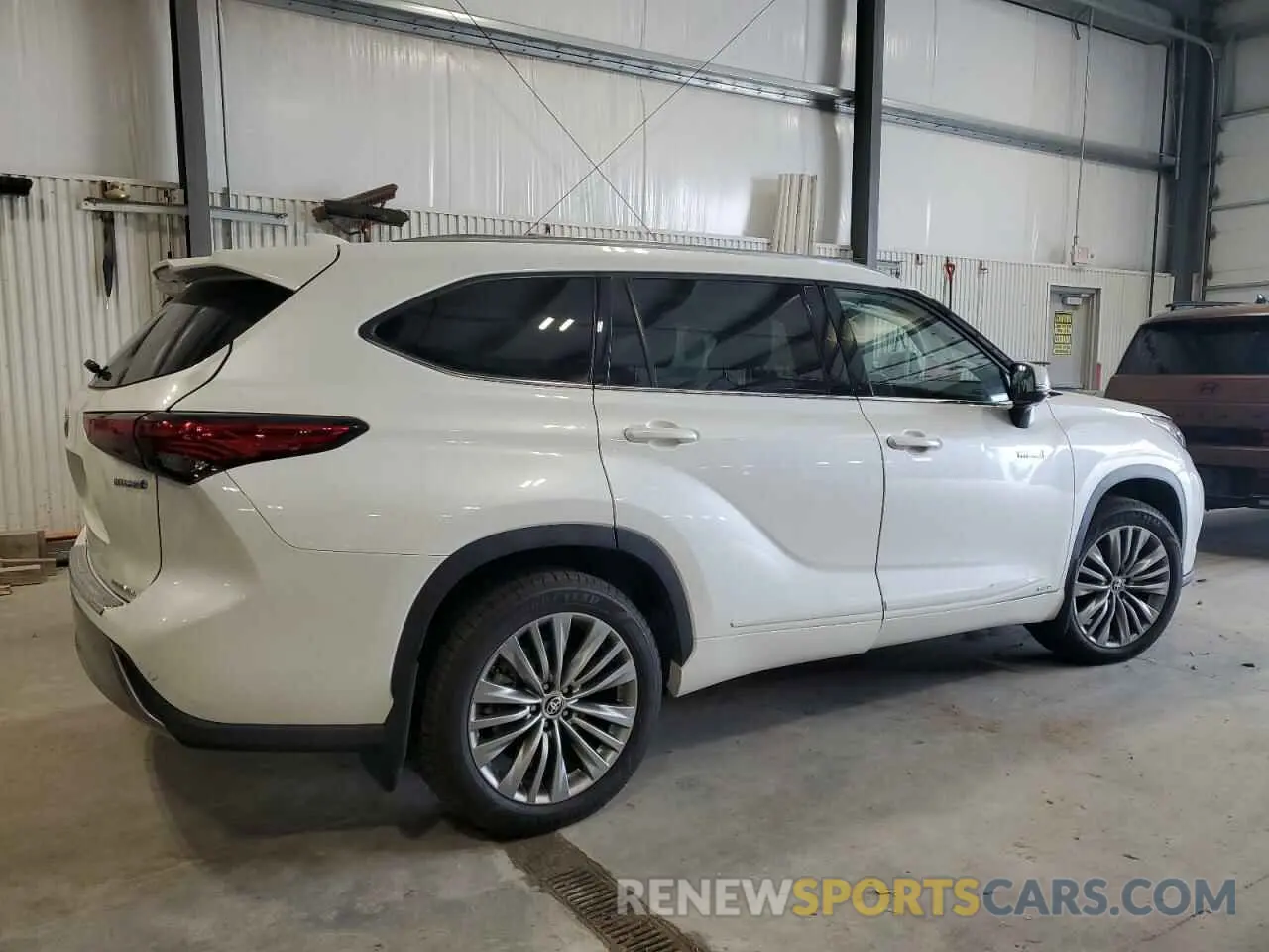 3 fotografías del automóvil dañado 5TDEBRCH5MS027980 TOYOTA HIGHLANDER 2021